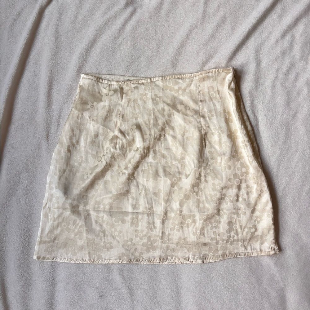 SHEIN Cream Daisy Satin Mini Skirt